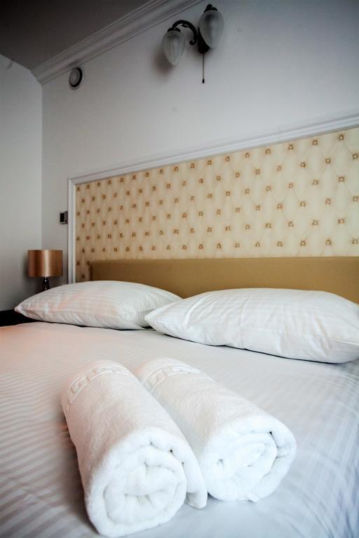 Flex Selfcheckins - Zagreb - Hostel - 8 Rooms - City Centre Buitenkant foto