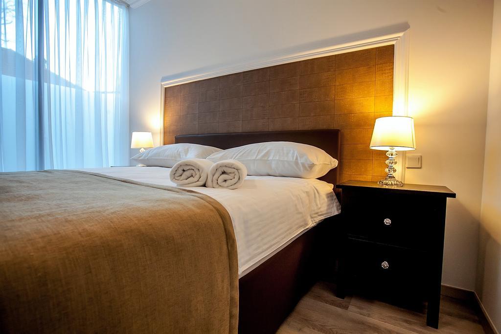 Flex Selfcheckins - Zagreb - Hostel - 8 Rooms - City Centre Buitenkant foto